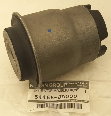 Сайлентблоки передней балки 54466JA000 NISSAN