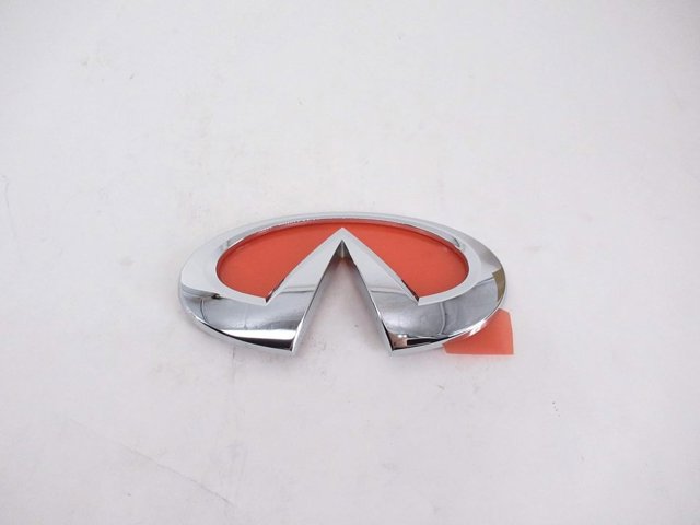 Фирменный значок 628904HB0A NISSAN