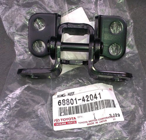 Завеса крышки багажника 6880142041 TOYOTA