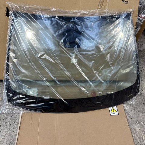 NISSAN 727006FP0C Лобовое стекло в наличии Каменское