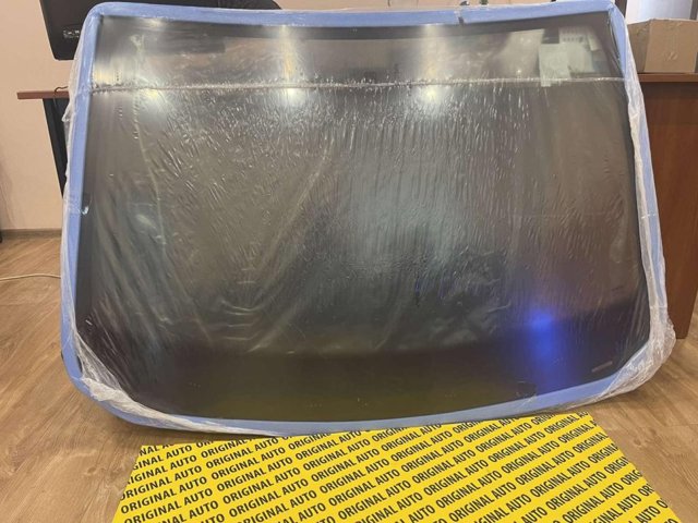 Стекло лобовое 727120948R RENAULT