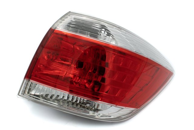 Фонарь задний правый Toyota Highlander II