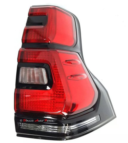 Задняя правая фара 8155160C30 TOYOTA