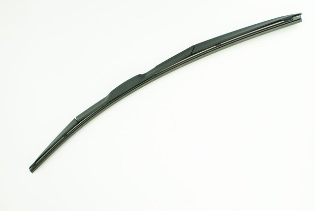 Щетка дворника левая 8522242200 TOYOTA