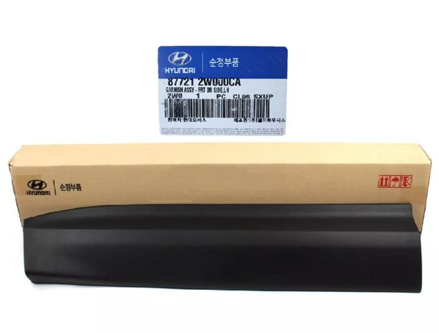 Накладка передней левой двери 877212W000CA HYUNDAI