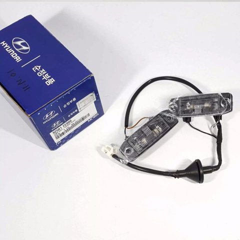 Фонарь освещения номерного знака 925012E000 HYUNDAI