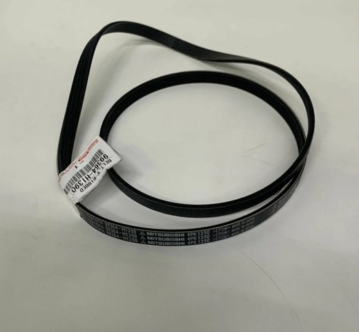 Поликлиновый ремень 99364H1390 TOYOTA