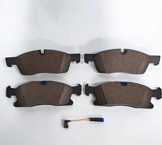 MERCEDES A0004208804 Передние тормозные колодки в наличии Киев