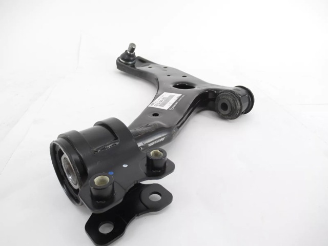 MAZDA C51334350 Рычаг передней подвески нижний левый в наличии Ровно