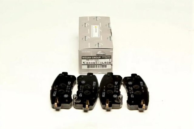 Задние дисковые колодки D40601LB0B NISSAN