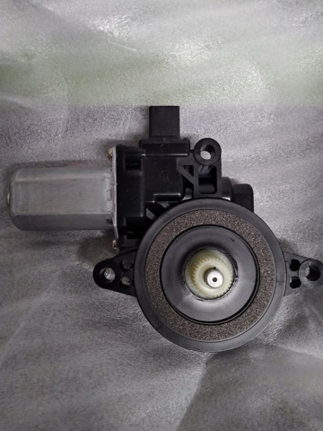 D6515858XB MAZDA Мотор стеклоподъемника двери передней правой купить в Украина