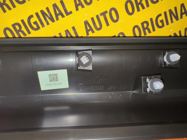 KB7W51RA0E MAZDA Молдинг двери передней правой купить в Ужгород