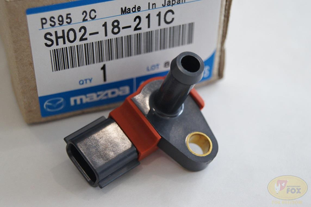 Датчик давления выхлопных газов SH0218211A MAZDA