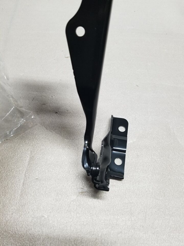 TK4852410 MAZDA Петля капота правая купить в Винница