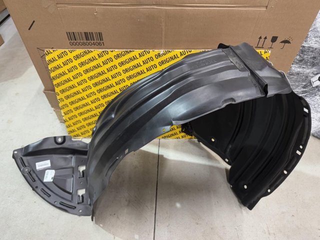 Локер передний левый TK4856140B MAZDA