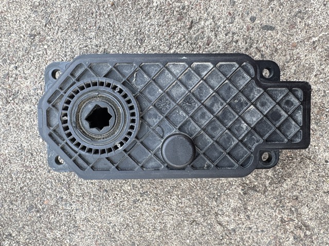 86989GI000 HYUNDAI купить в Чернигов