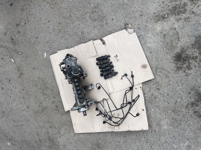 Насос топливный высокого давления 0400076994 BOSCH