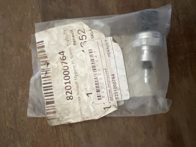 Датчик давления выхлопных газов 8201000764 RENAULT