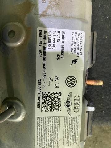 Подушка безопасности защиты коленей 7P1880841 VAG