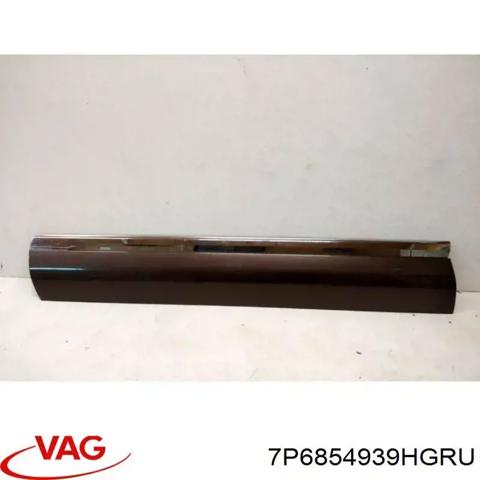 Накладка двери передней левой 7P6854939HGRU VAG