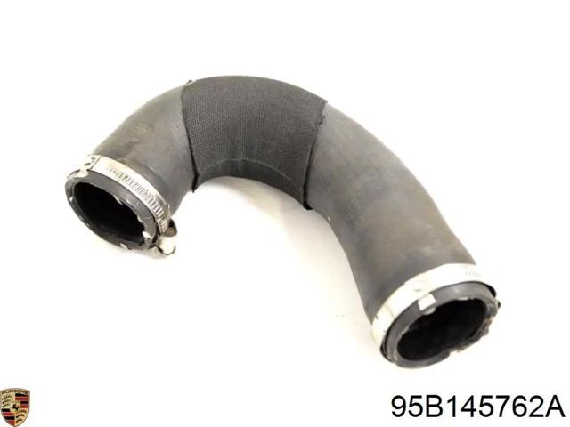 Патрубок интеркуллера 95B145762A PORSCHE