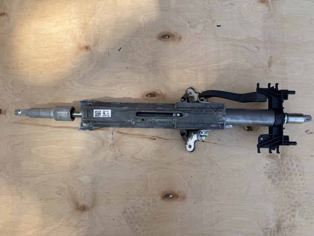 Колонка рулевого управления 6896187 BMW