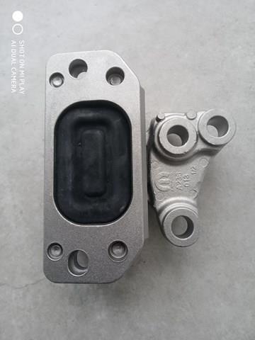 CHRYSLER 68277109AA Подушка коробки передач в наличии Хмельницкий