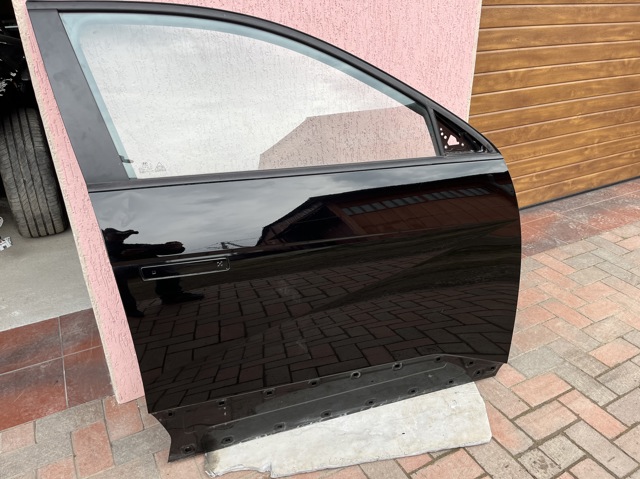 Пассажирская передняя дверь 76004GI100 HYUNDAI
