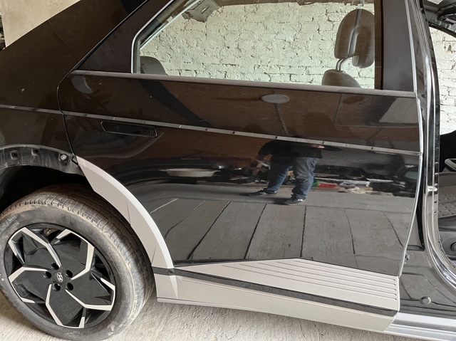 Дверь пассажирская задняя правая 77004GI000 HYUNDAI