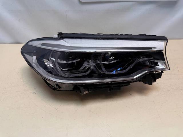 Основная фара - вставка 63117214954 BMW