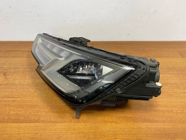 8W0941043B VAG Фара левая купить в Полтава