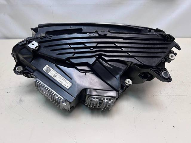 MERCEDES A2539061601 Правая фара в наличии Кривой Рог