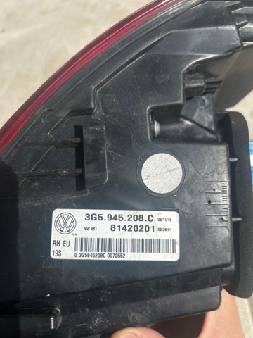 VAG 3G5945208C Фонарь задний правый внешний в наличии Черновцы