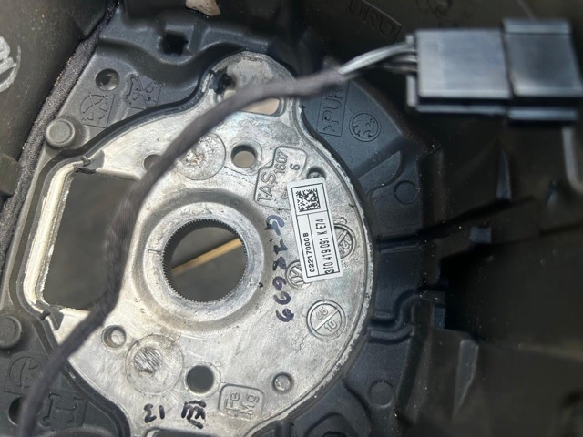 3T0419091KE74 Рулевое колесо купить Чернигов