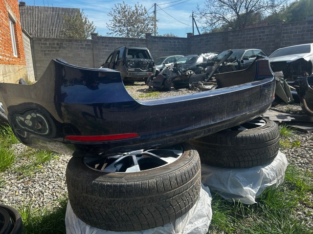 Бампер задний 3T9807421 VAG
