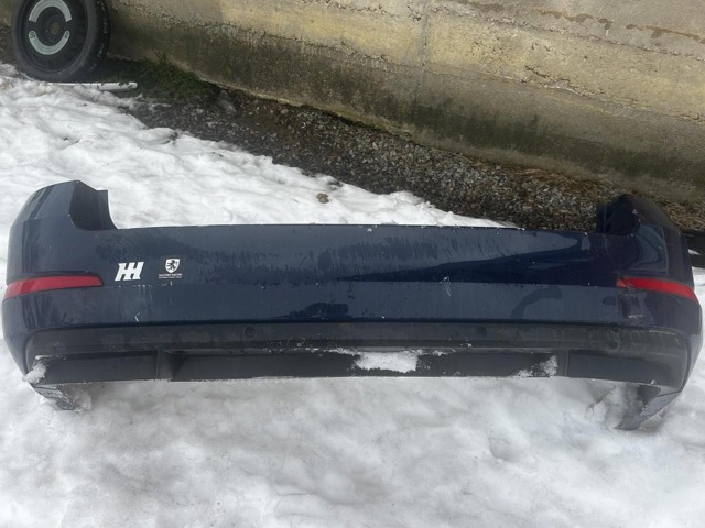 Задний бампер 5E5807421 VAG