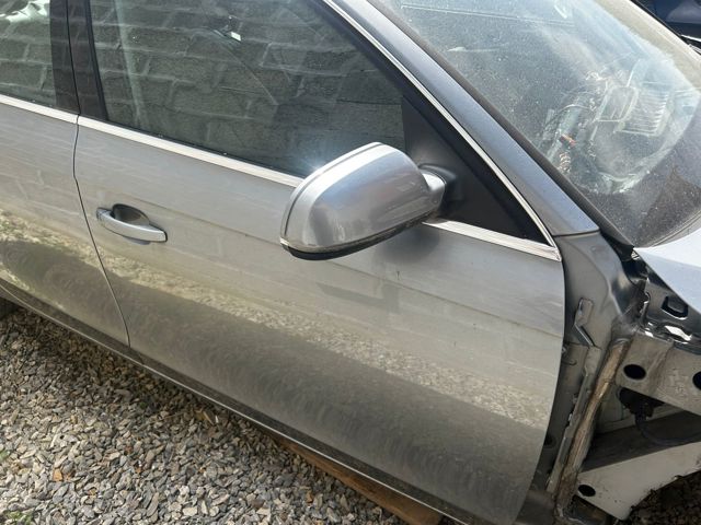 Пассажирская передняя дверь 8K0831052J VAG