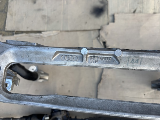 4M0399315AA VAG Балка передней подвески (подрамник) купить в Ирпень