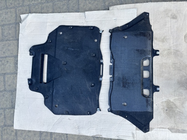 Защита картера двигателя 4M0825238A VAG