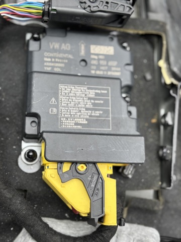 Блок управления airbag 4M0959655P VAG