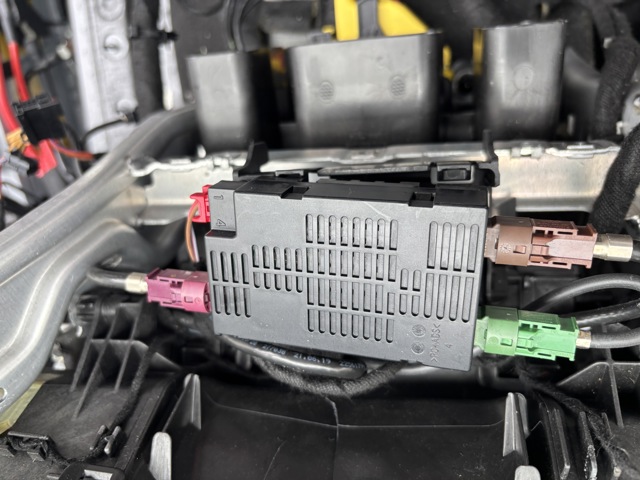 USB-разветвитель 760035953 VAG