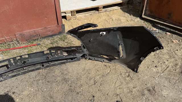 TOYOTA 5211948590 Передний бампер в наличии Павлоград
