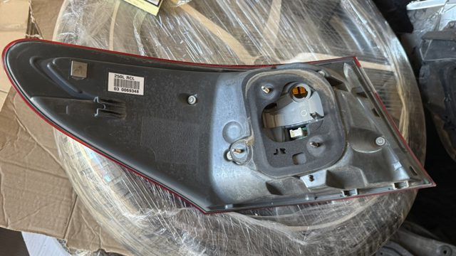 8155150160 Фонарь задний правый внешний купить Украина