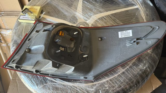 TOYOTA 8156150160 Фонарь задний левый внешний в наличии Павлоград