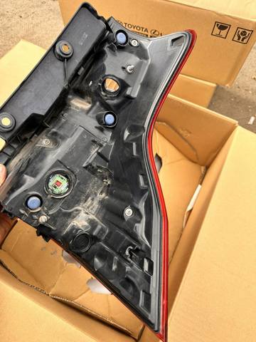 8156160851 TOYOTA Фонарь задний левый купить в Сумы