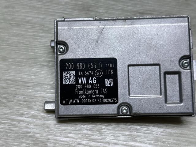 Камера системы обеспечения видимости 2Q0980653D VAG