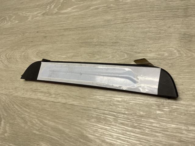 VAG 4G0853376 Накладка дверного порога внутренняя задняя правая в наличии Полтава