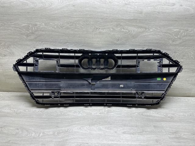 VAG 4K8853651A Решетка радиатора в наличии Ужгород