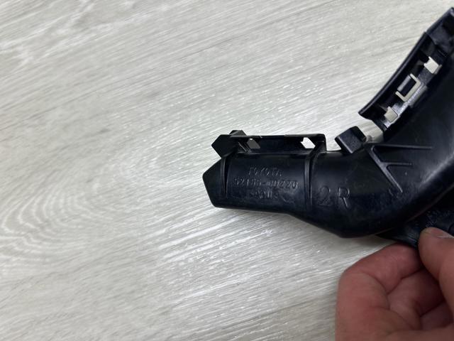 521550D220 TOYOTA Кронштейн бампера заднего правый купить в Тернополь