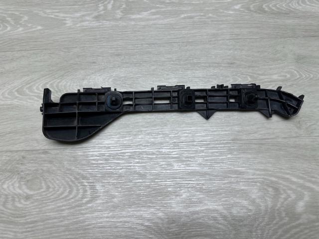 TOYOTA 5257576010 Кронштейн бампера заднего правый в наличии Черновцы